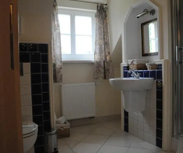 Palac Bugaj Ξενοδοχείο *