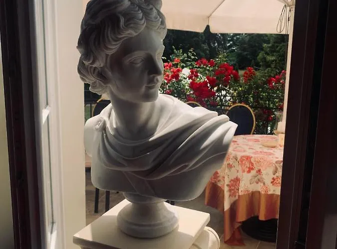 Ξενοδοχείο Palac Bugaj *