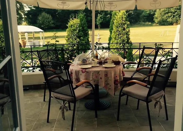 Palac Bugaj Ξενοδοχείο Raszkow (Greater Poland)