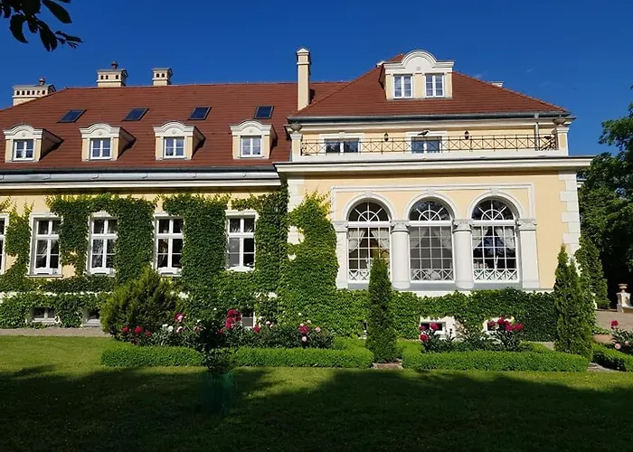 Palac Bugaj * Raszkow (Greater Poland)